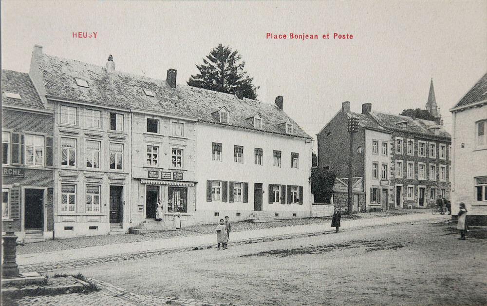 Ch. de Theux - Bureau de Poste et Colonie Herla vue de Pl. Bonjean