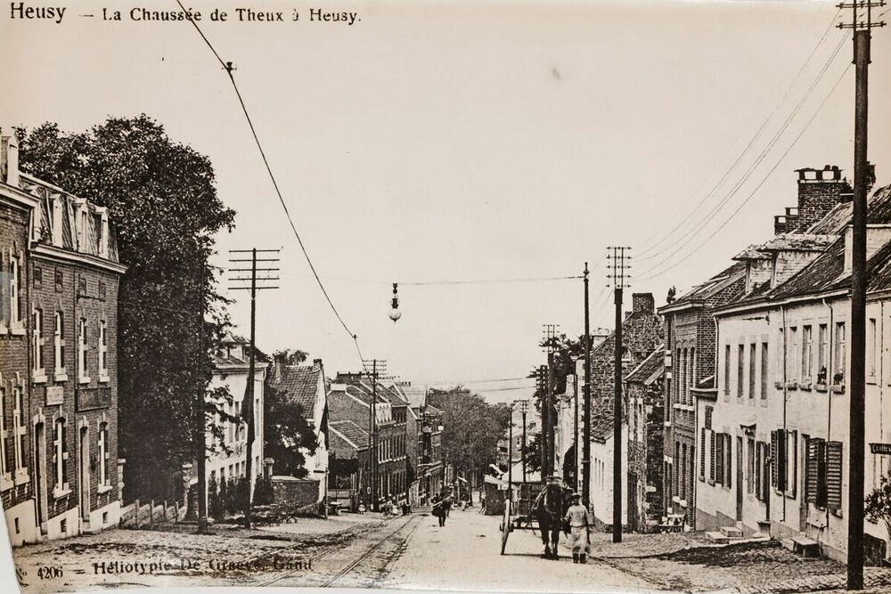 Ch. de Theux Vue descendante niveau R. de l'Usine