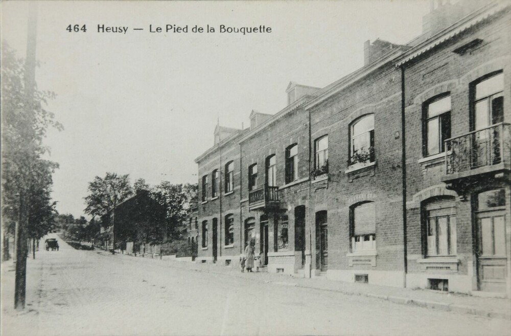 Av. du Chêne Au pied de La Bouquette