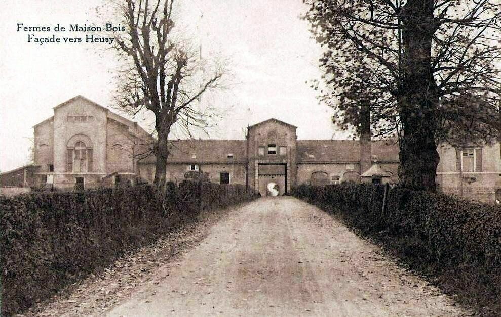 Maison Bois - La Ferme l'entrée